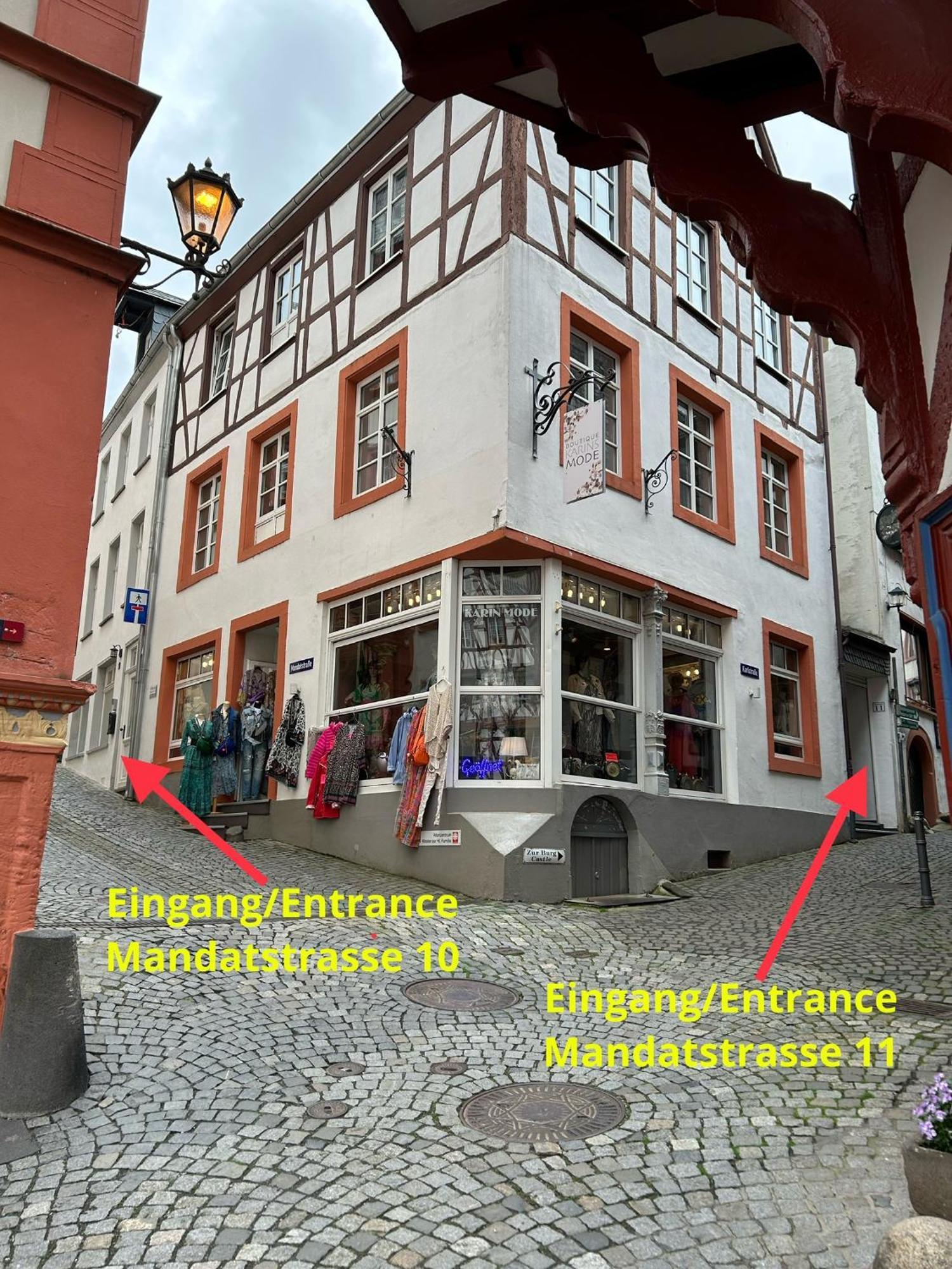 Fachwerkperle Am Historischen Marktplatz Бернкастель-Кюс Экстерьер фото