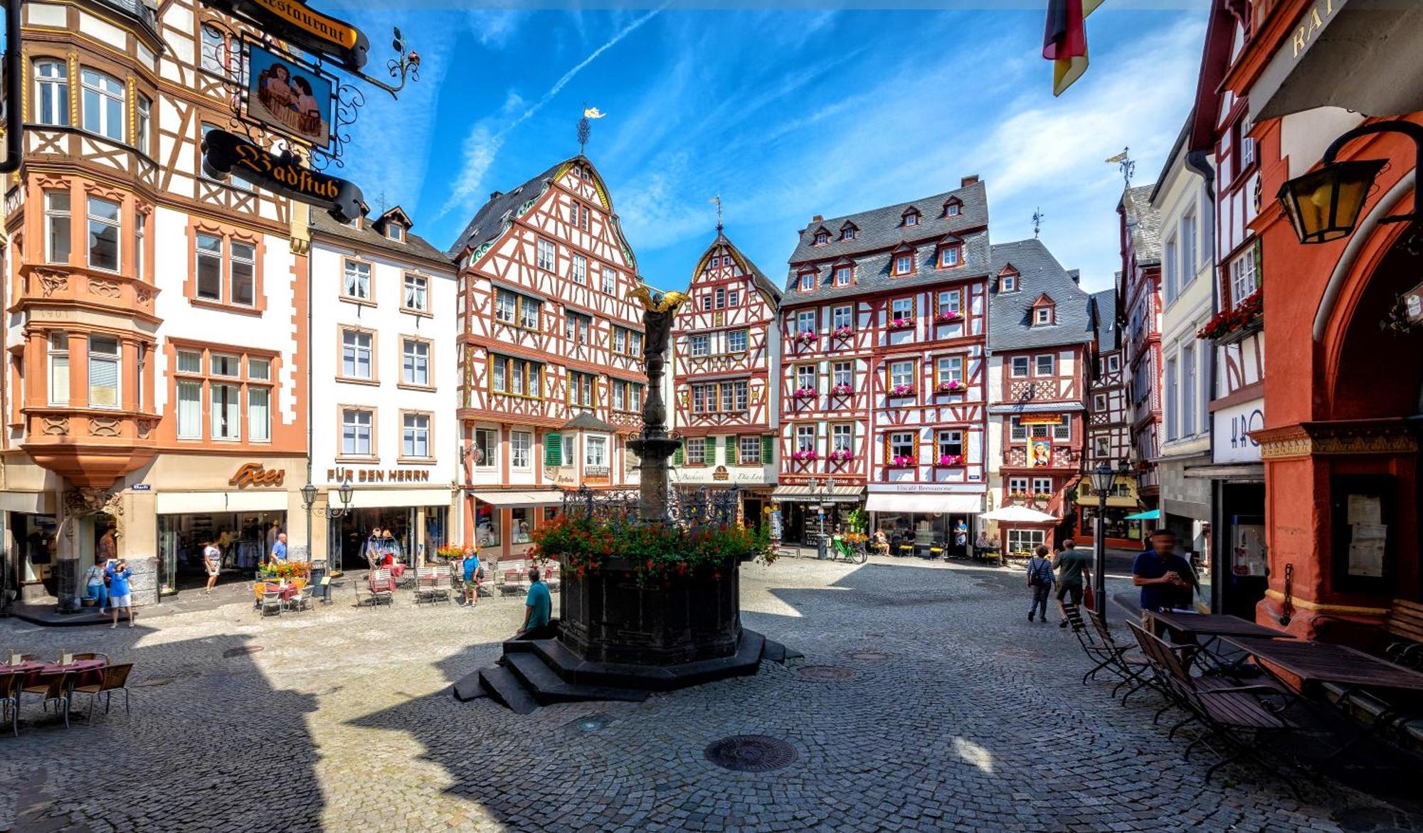 Fachwerkperle Am Historischen Marktplatz Бернкастель-Кюс Экстерьер фото